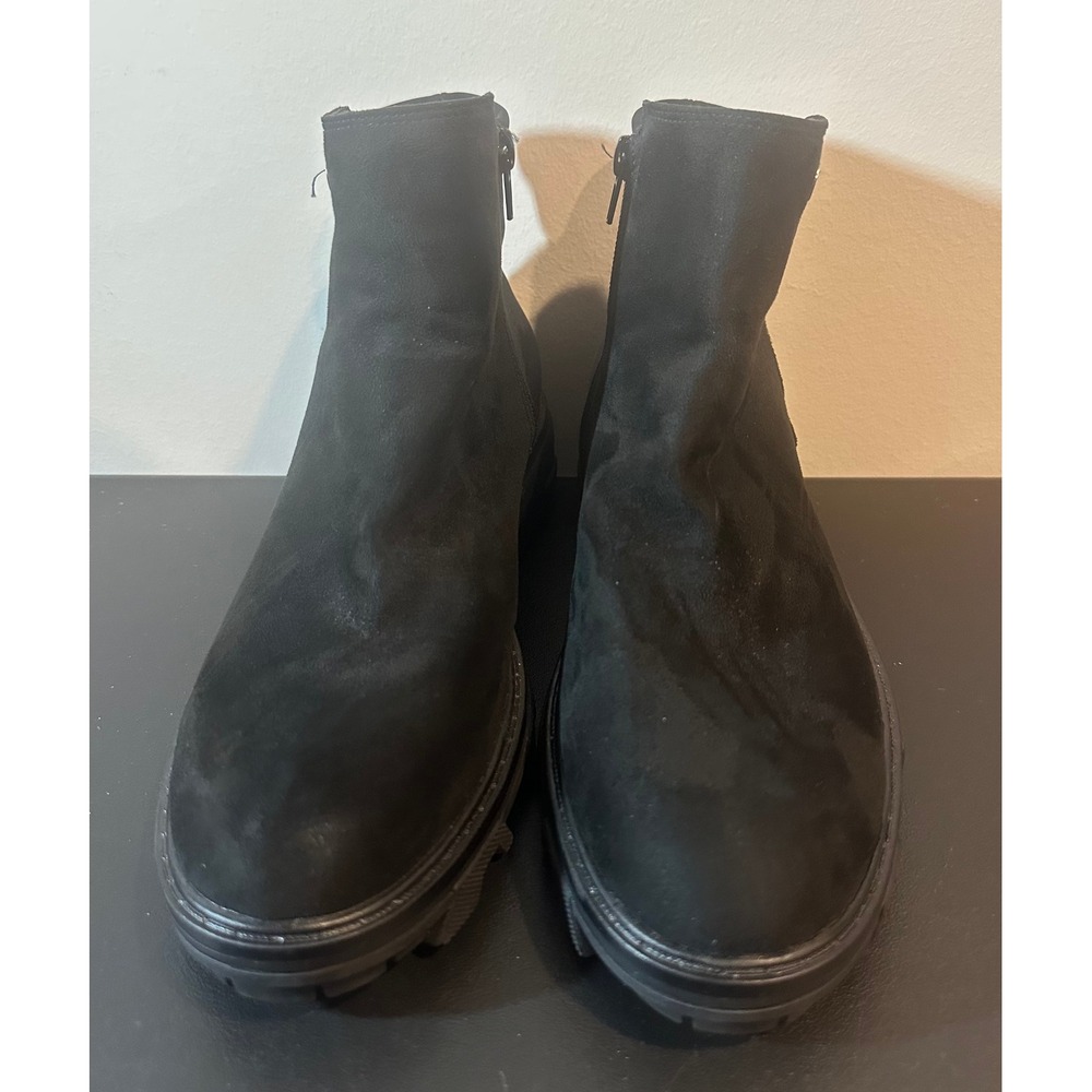 Unisa Black Textile Lug Sole Ankle Boots Womens 9.5M Side Zip Booties Faux Suede